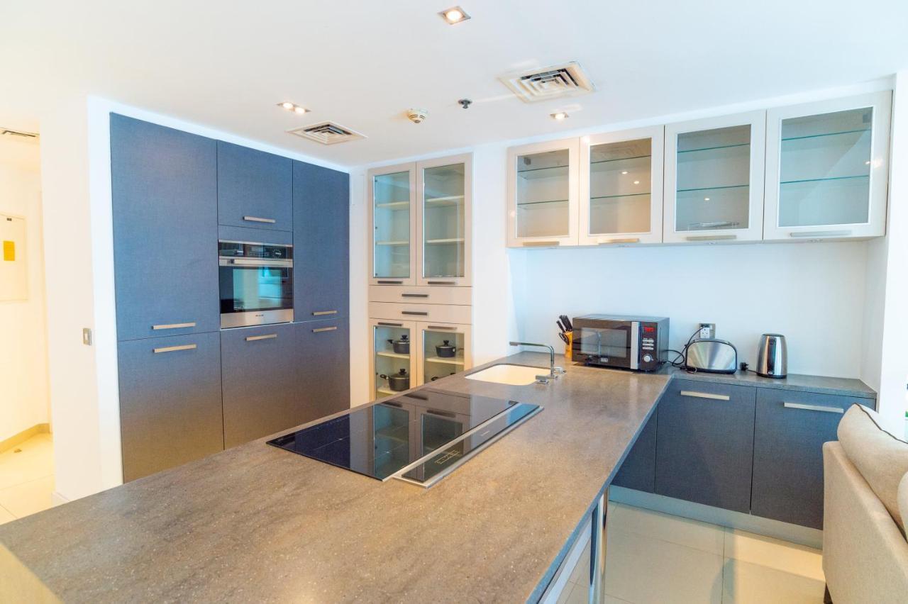 Luxury Escapes - Spacious 2Br Apt In The Heart Of Dubai Marina- Yacht Bay Екстериор снимка
